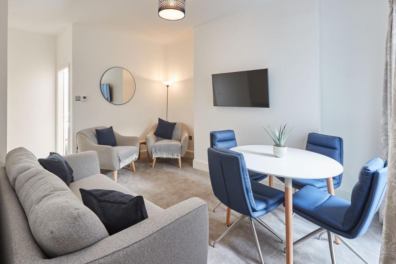 Host & Stay - High Street Apartments 카나번 외부 사진